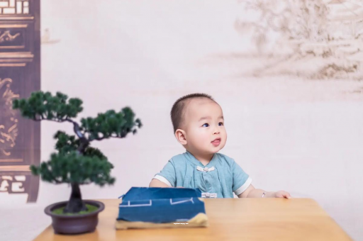 东海怀孕多久会小腹隆起